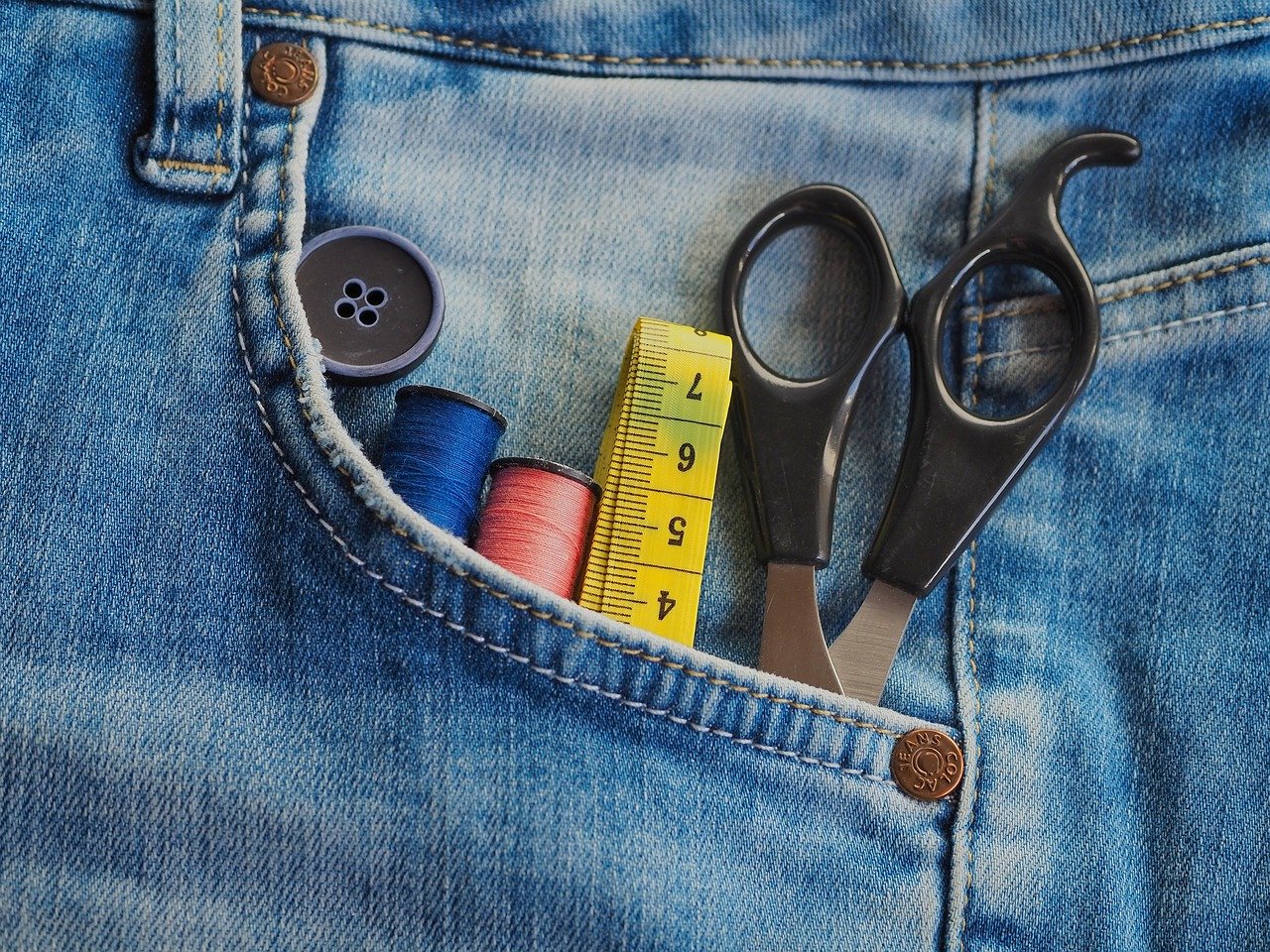 jeans, sewing supplies, sew-8314814.jpg